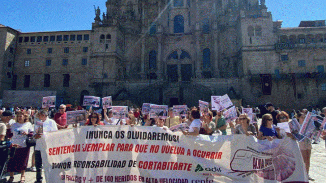 Protesta de víctimas de Angrois.