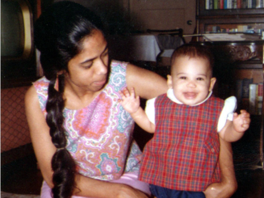 Shyamala Gopalan y su hija, Kamala Harris.