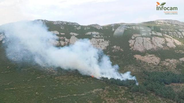 Incendio en Cantalojas (Guadalajara).