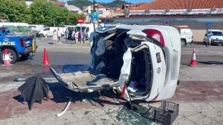 Un marinero de Cangas fallece en una colisión con otro turismo que escapaba de la Policía