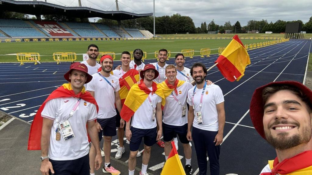 El desfile 'alternativo' de la selección masculina de baloncesto en Lille.