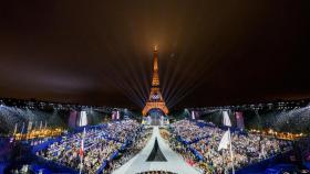 Ceremonia de apertura de los Juegos Olímpicos de París 2024 en la Torre Eiffel