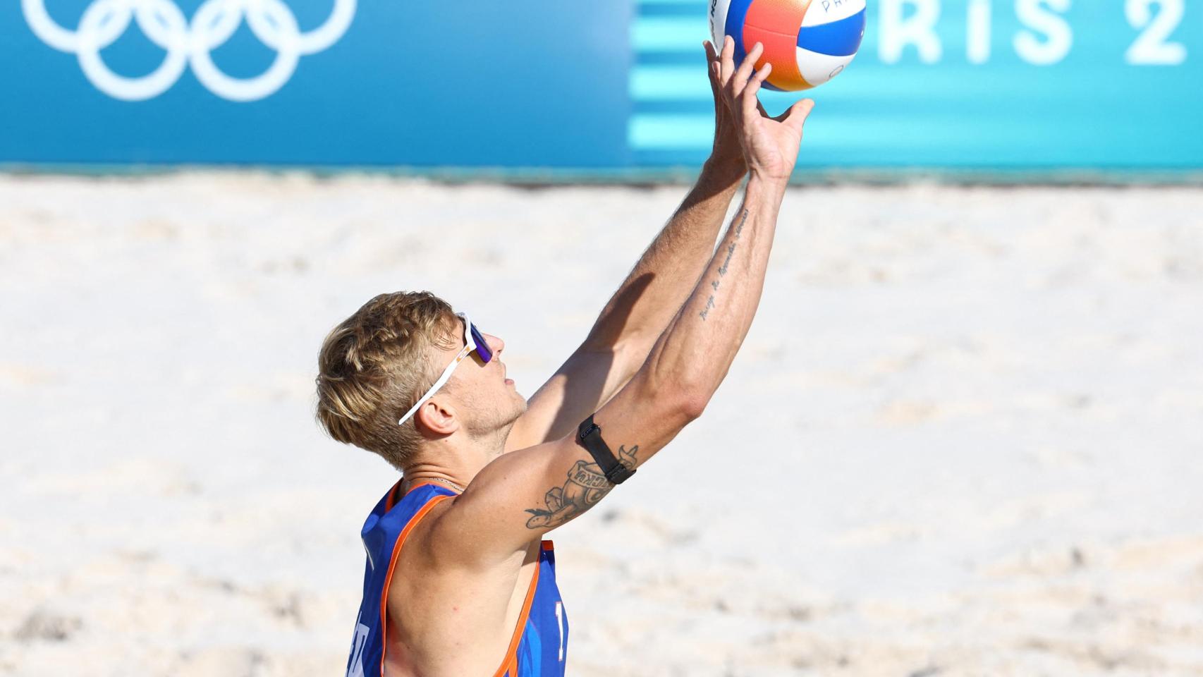 Steven van de Velde, olímpico neerlandés de voleibol playa