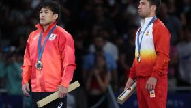 Fran Garrigós y el japonés, Ryuju Nagayama, las dos medallas de bronce en Judo -60kg