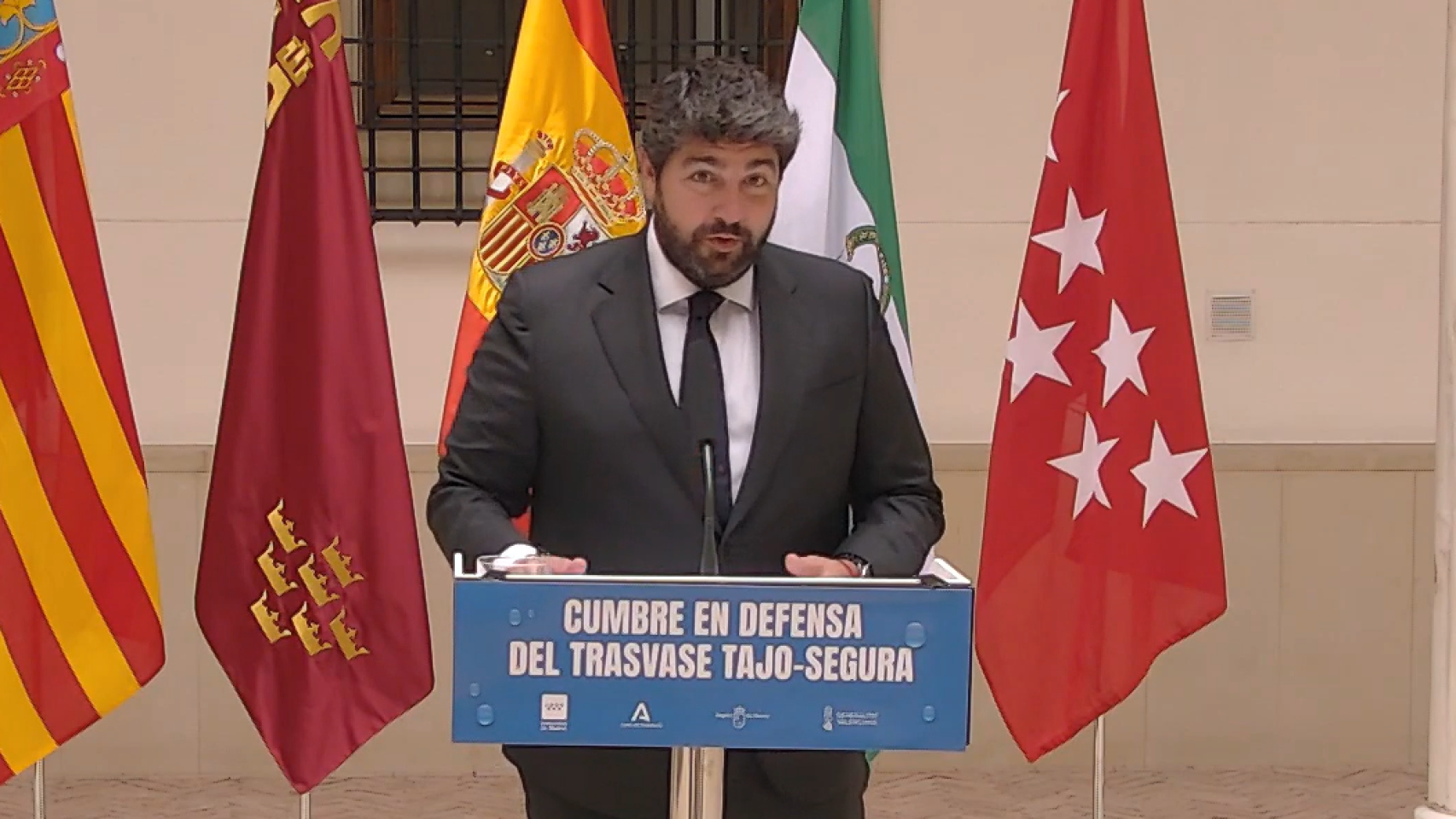 Fernando López Miras, este lunes, presentando la cumbre en defensa del Trasvase Tajo-Segura.