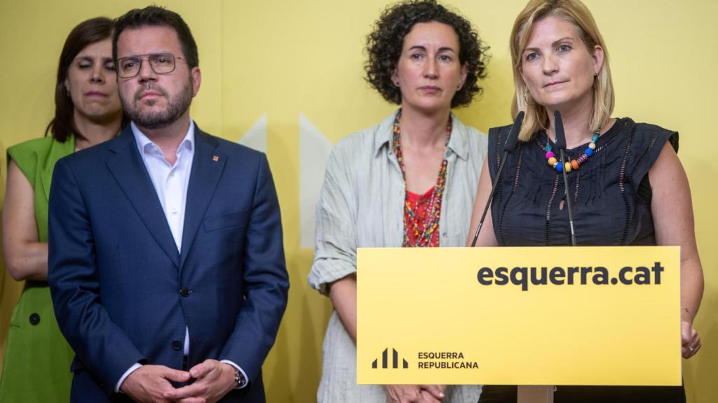 La portavoz de ERC, Raquel Sans,  junto a Pere Aragonès y Marta Rovira.