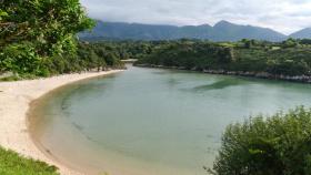 La idílica playa de Asturias que tiene un nombre muy curioso: es una de las más bonitas de la región