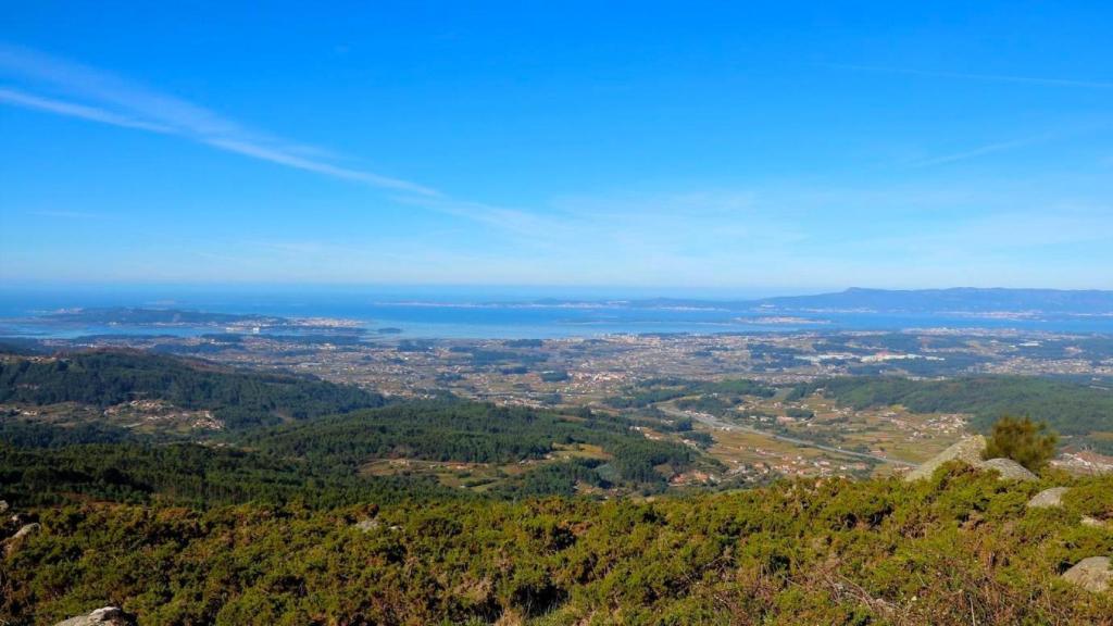 Panorámica desde el Monte Castrove