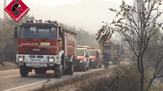 Evoluciona favorablemente la situación del incendio de Benasau que obligó el desalojo de los vecinos