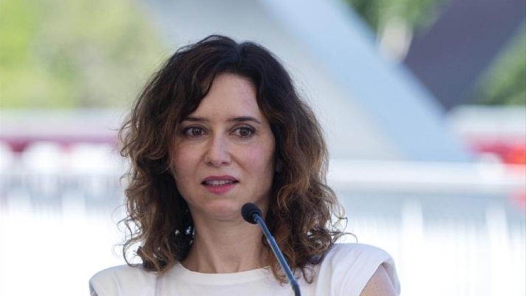 La presidenta de la Comunidad de Madrid, Isabel Díaz Ayuso, en su última intervención pública, la pasada semana, en Aldea del Fresno.