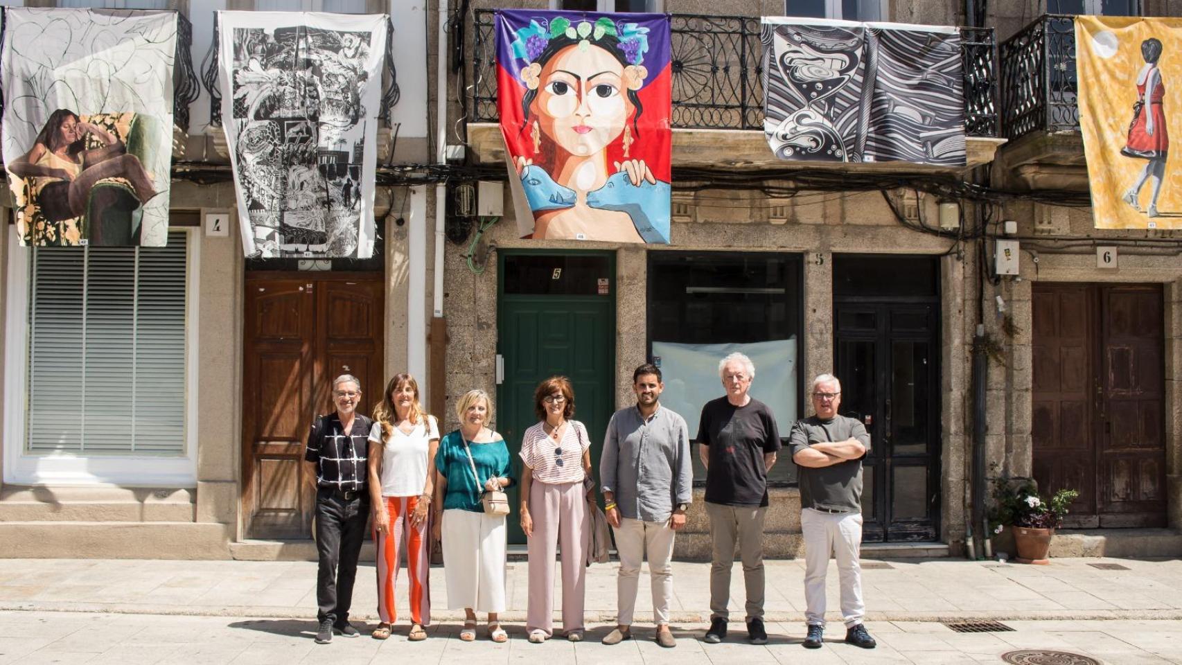 María Victoria Rivadulla, de Muxía, ganadora del certamen de Balconadas de Betanzos (A Coruña)