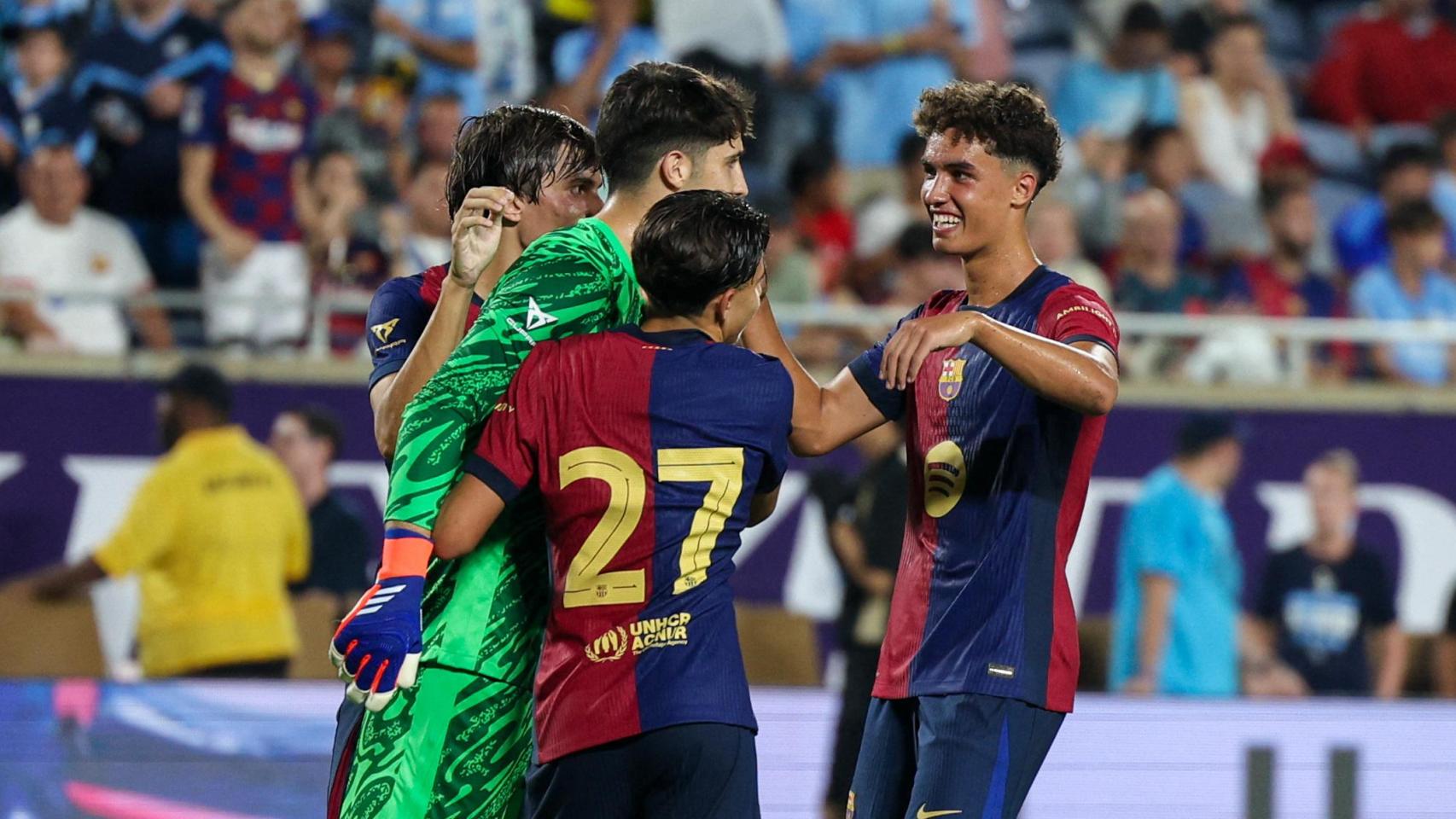 Los jugadores del Barça celebran la victoria tras la tanda de penaltis