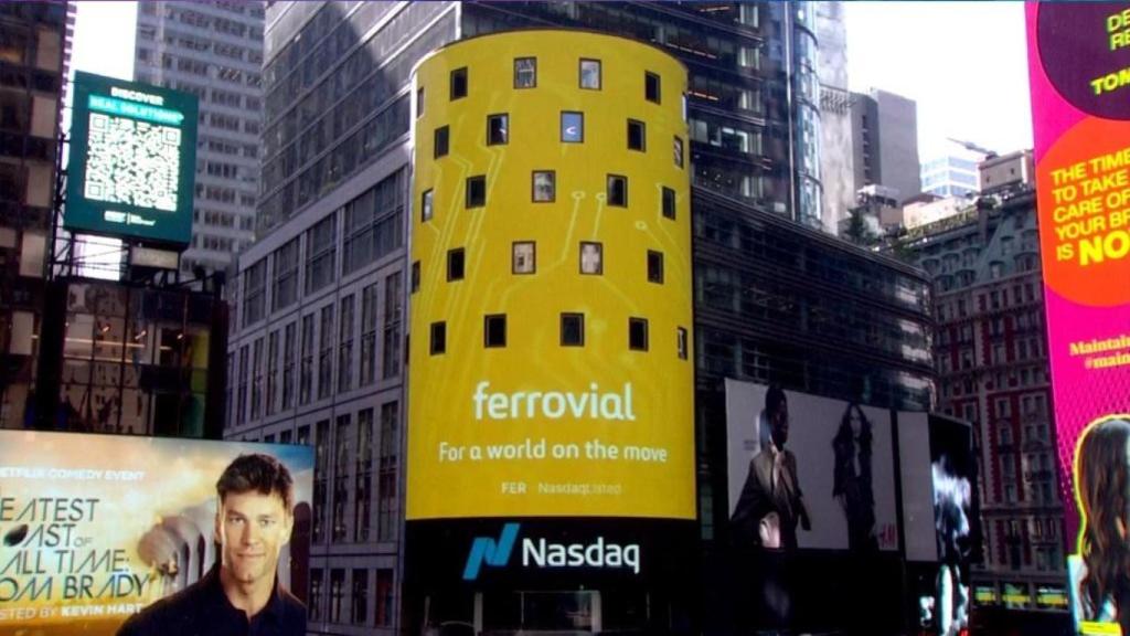 Un cartel de Ferrovial el día que la constructora salió a bolsa en Nueva York.