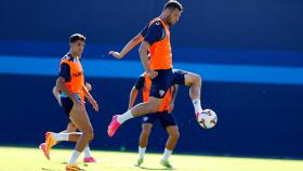 Roko Baturina durante un entrenamiento con el Málaga CF