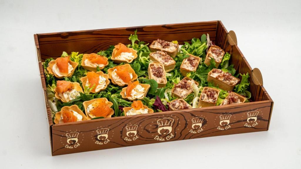 La catering box.