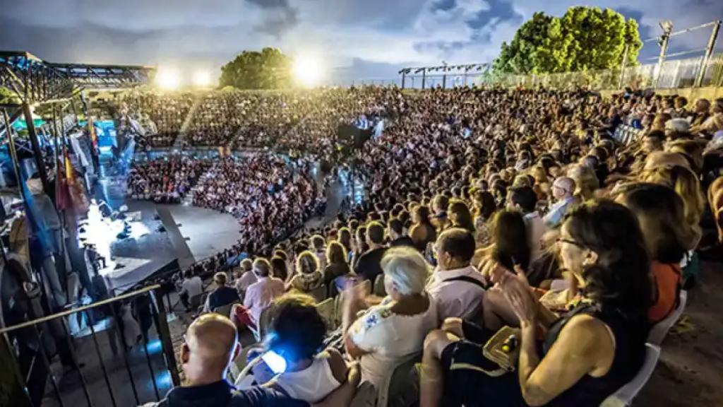 El Auditorio Parque Almansa durante una de las últimas ediciones del Festival Internacional de Teatro de San Javier.