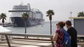 Un crucero en Alicante, en una imagen de archivo.