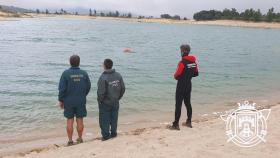 Bomberos y Guardia Civil buscan a un hombre desaparecido en el embalse del Ebro en Arija