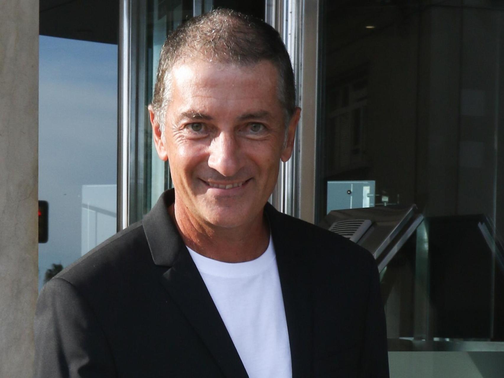 Así es Javier, el hermano de Antonio Banderas y 'rival' de Felipe VI en  Palma: exitoso regatista y escudero del actor