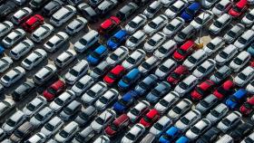 Imagen de una vista aérea de coches.