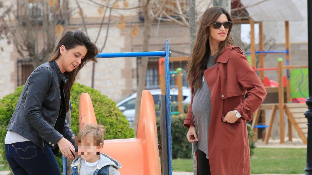 Sara Carbonero junto a su hermana, Irene, en una instantánea tomada en 2016.