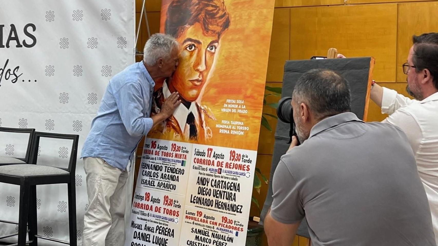 Imágenes del día: Pepe Reina en la presentación del espectacular cartel de la Feria Taurina de Ciudad Real