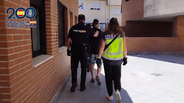 Detenido un hombre que atracaba con cuchillos a mujeres en salones de juego de Alcalá, Torrejón y Guadalajara.