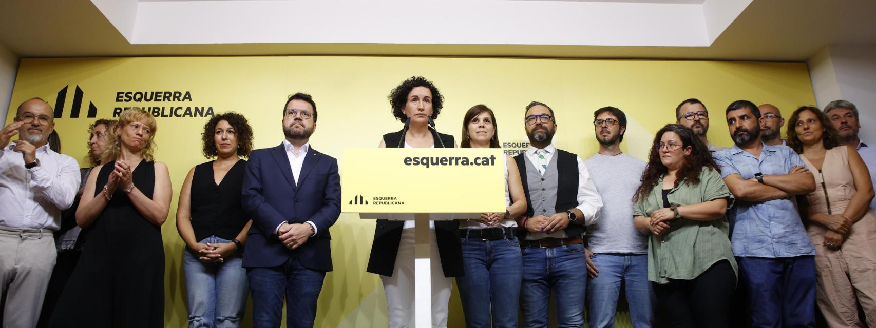 Marta Rovira y la cúpula de ERC, en el anuncio del resultado de la consulta a la militancia