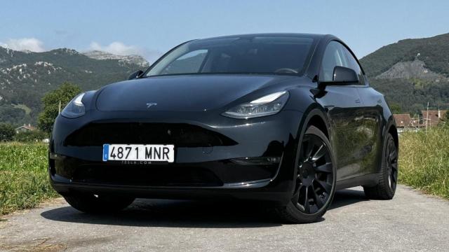 Tesla Model Y.