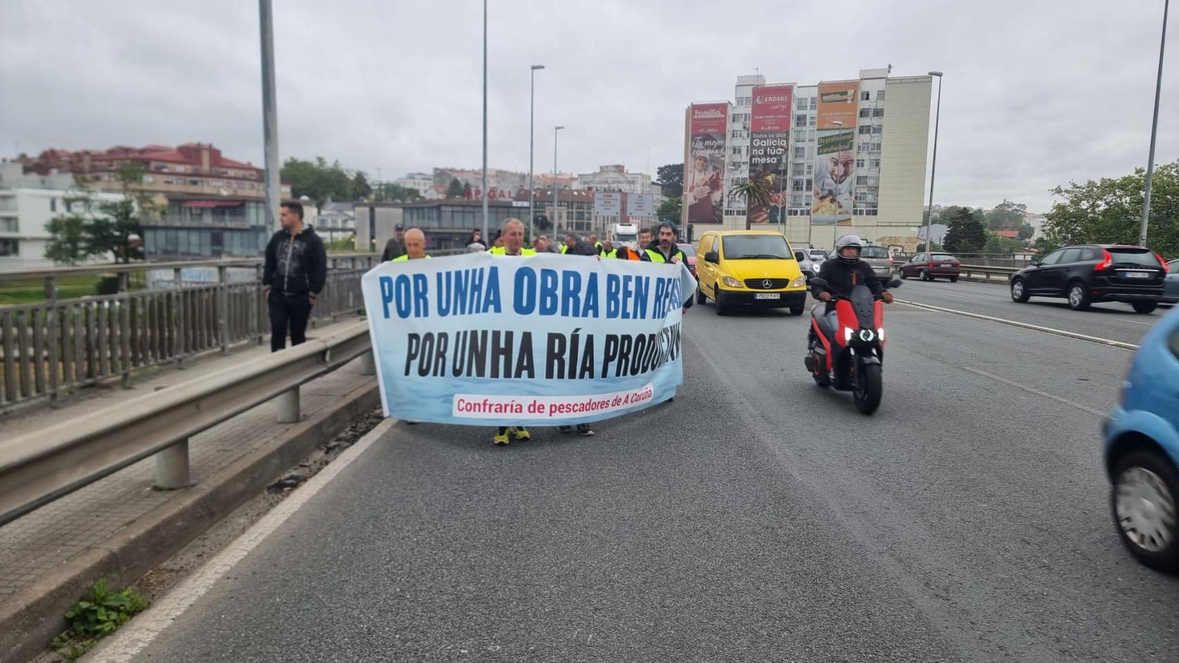 Protesta de los mariscadores de O Burgo este viernes