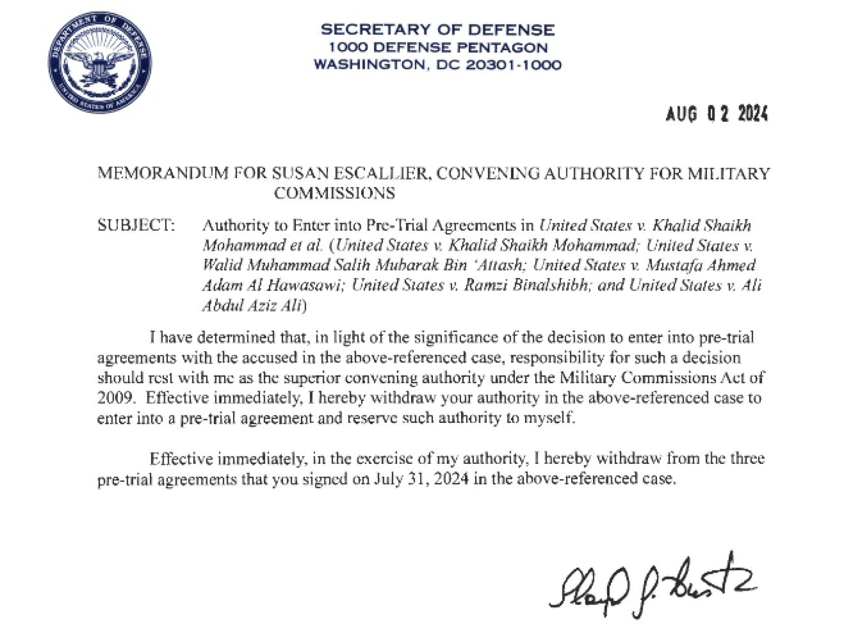 Documento del Departamento de Defensa firmado por Lloyd Austin.