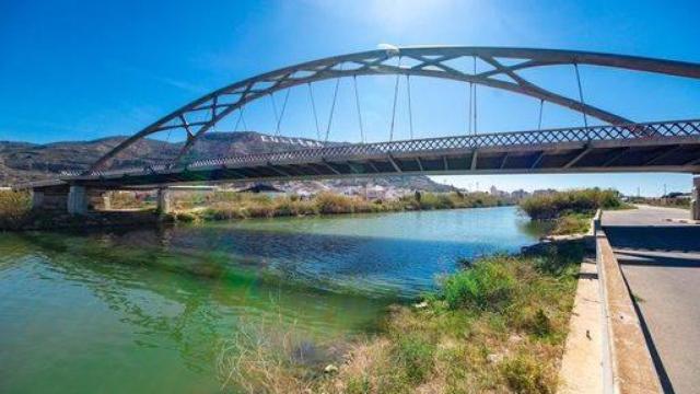 El río Júcar a su paso por Cullera.