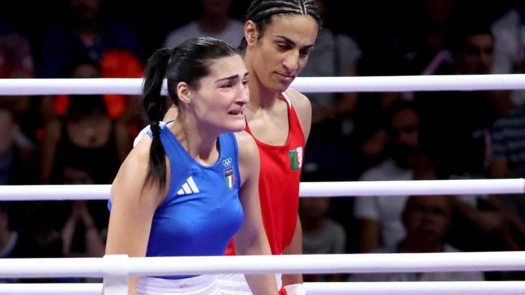 Las boxeadoras Ángela Carini e Imane Khelif.