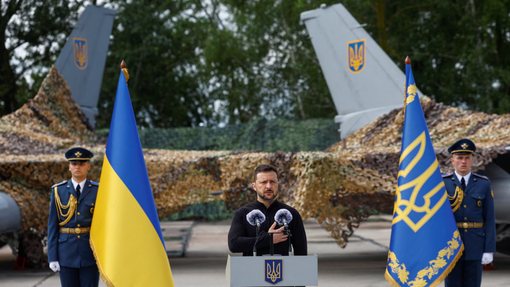 Zelenski durante el discurso oficial sobre los F-16