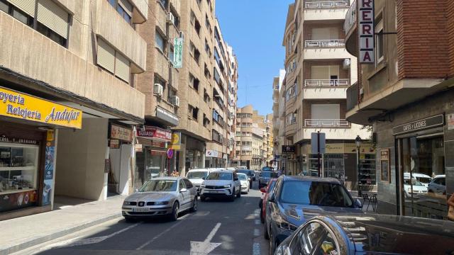 Calle San Antonio de Albacete, una de las afectadas.