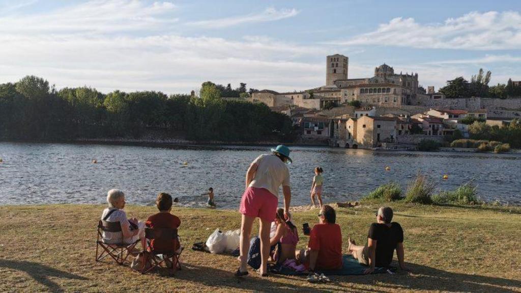 Playa de los Pelambres, en Zamora.