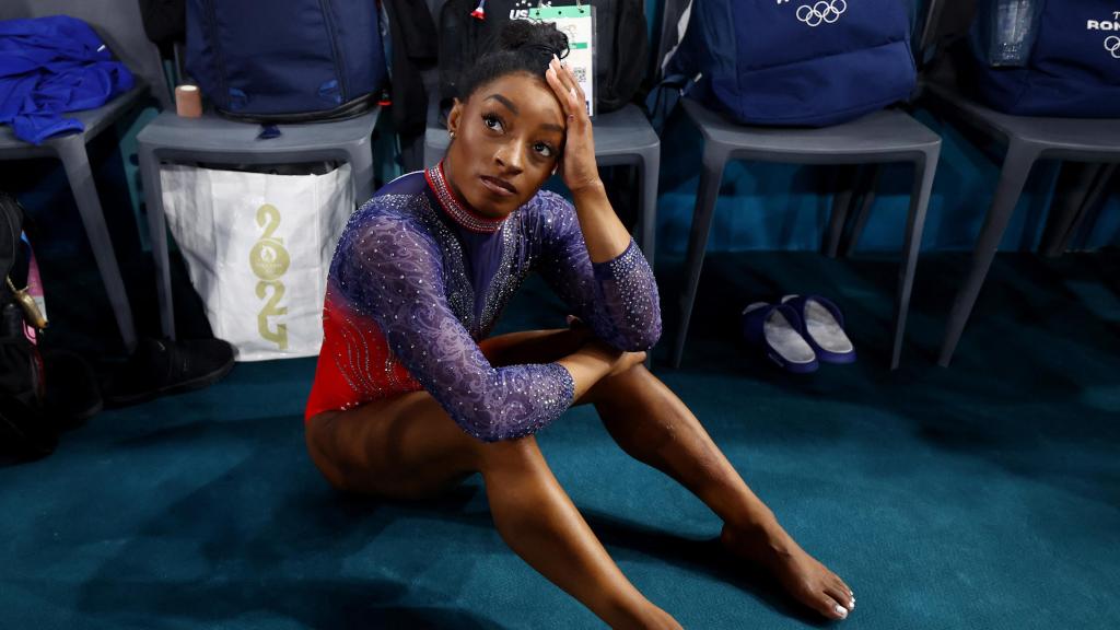 Simone Biles, tras su ejercicio de suelo en los JJOO de París