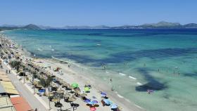 Imagen de archivo de una playa de la isla de Mallorca.