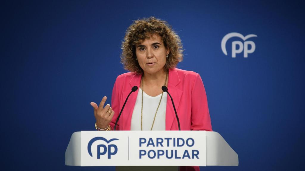 La portavoz del PP en el Parlamento Europeo, Dolors Montserrat, el 5 de agosto en rueda de prensa.