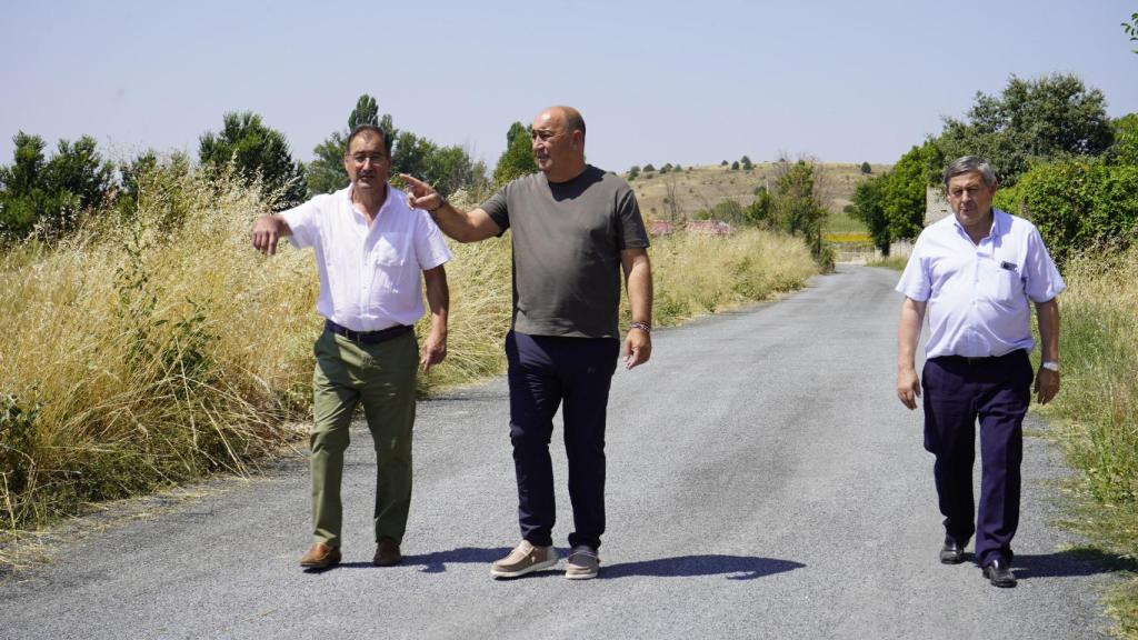 El presidente de la Diputación, Miguel Ángel de Vicente, en una visita institucional