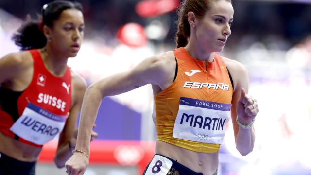 Lorena Martín, durante la prueba de los 800 metros en los Juegos Olímpicos de París.