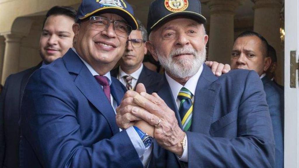 El presidente de Colombia, Gustavo Petro, junto a su homólogo en Brasil, Lula da Silva.