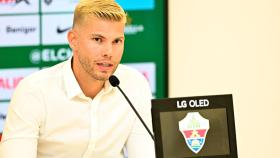 Pedro Schinocca, durante la rueda de prensa de este miércoles en el estadio. ELCHE CF / Jesús Hernández.