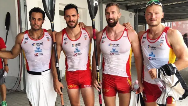 El equipo español de piragüismo del K4-500 en los JJOO de París.