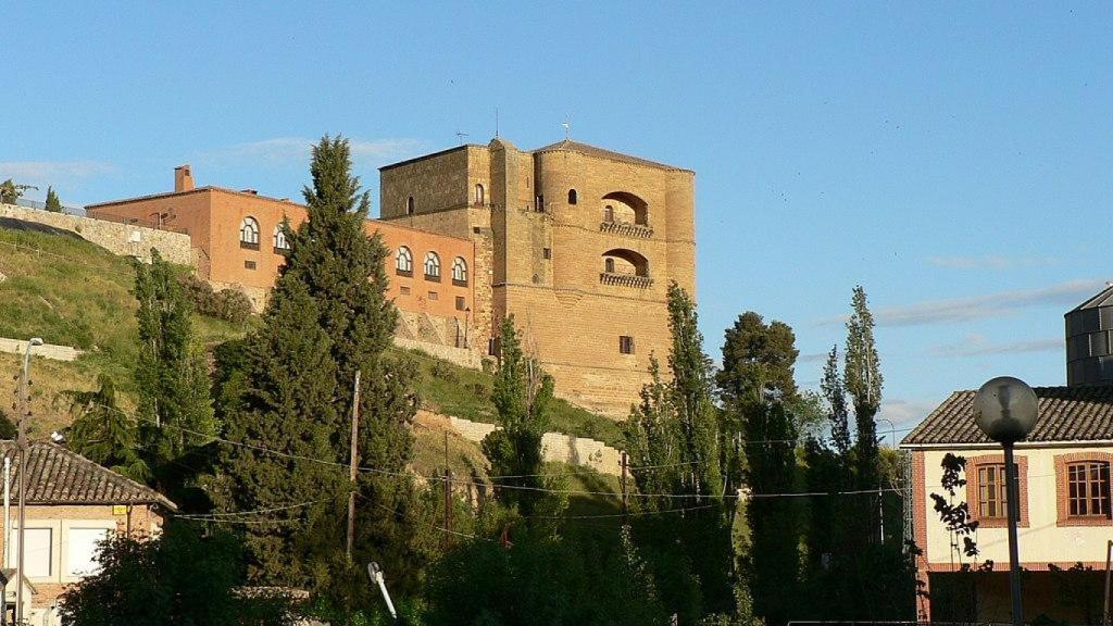 Torre de Caracol del castillo zamorano de Benavente.