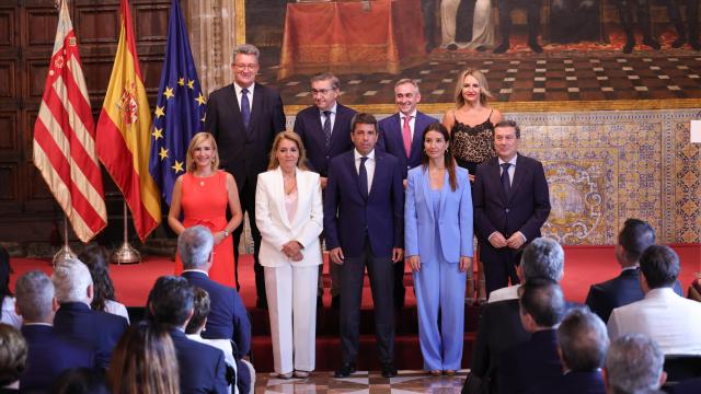 Mazón y su gobierno en el Palau de la Generalitat después de la reestructuración de julio. EE