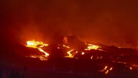 Ríos de lava del volcán Cumbre Vieja en La Palma.