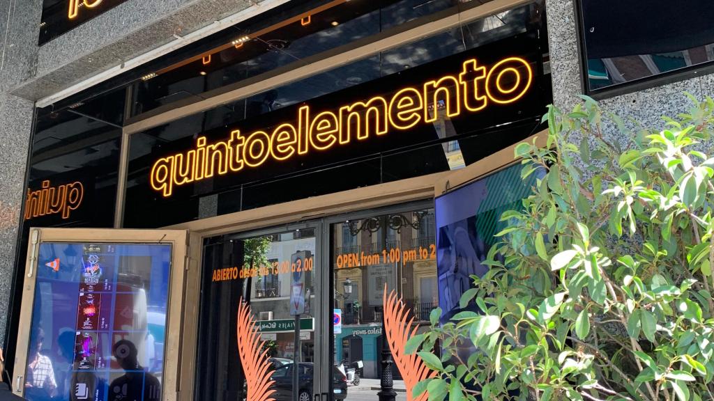 Entrada del restaurante Quintoelemento, el 22 de julio.