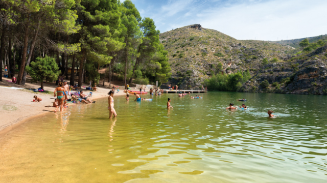 La playa de Bolarque, en la provincia de Guadalajara.