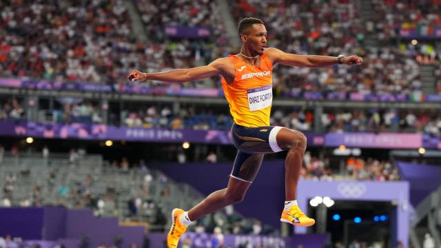 Jordan Díaz, durante su ejercicio de triple salto en los JJOO de París 2024.